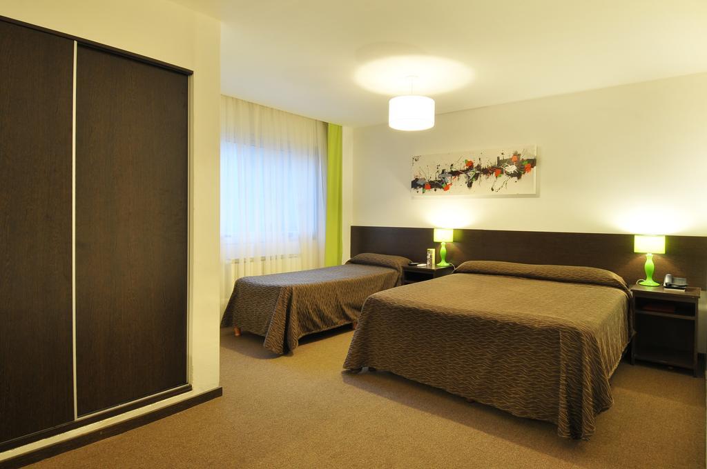 Los Sauces Hotel & Spa Villa Carlos Paz Exterior foto